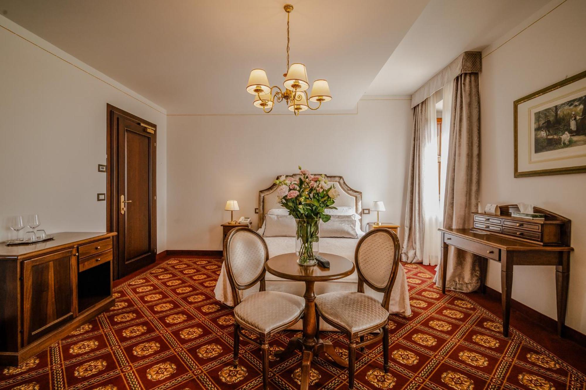 Villa Lecchi Hotel Wellness Colle Val D'Elsa Exteriör bild