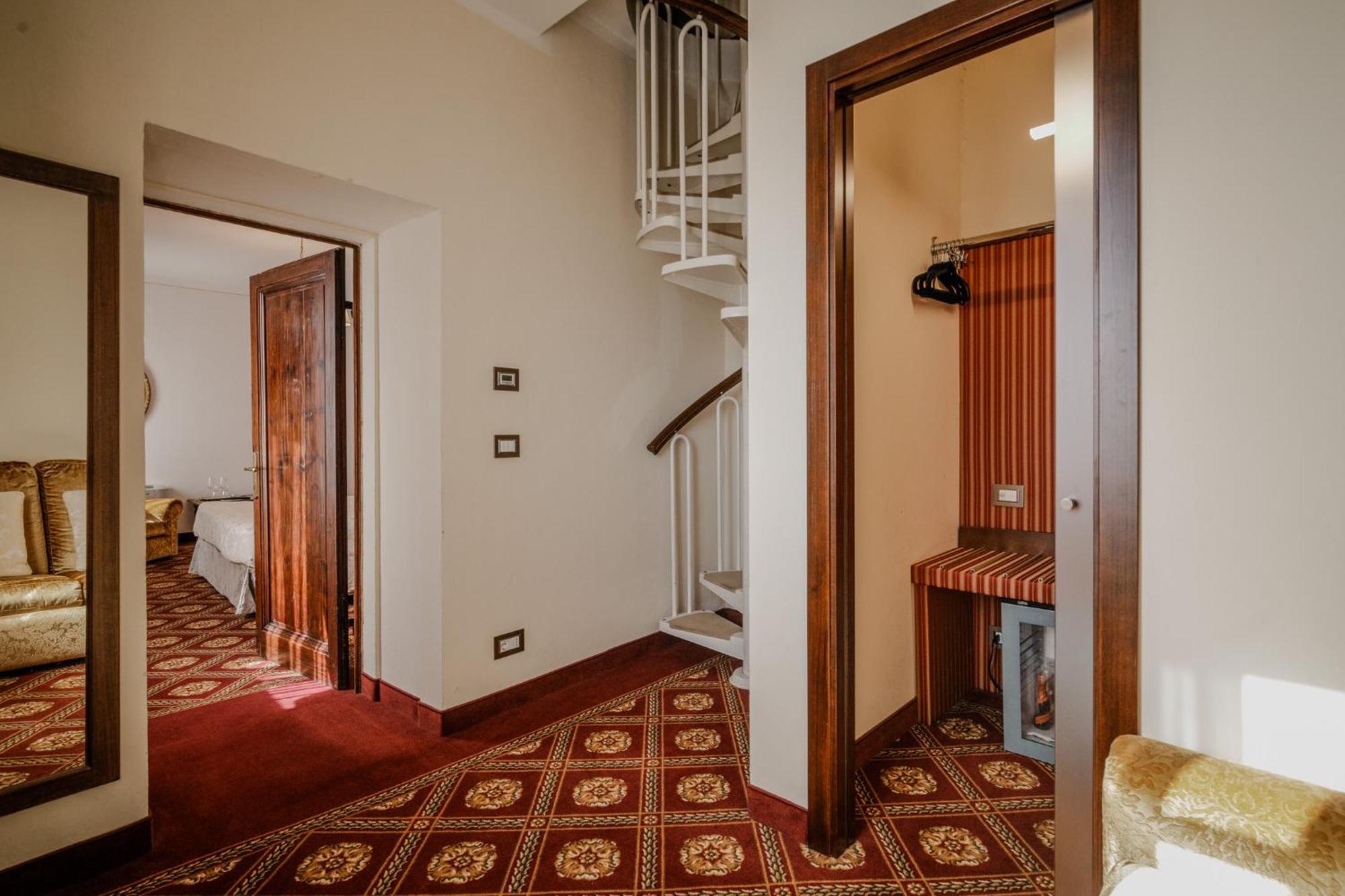 Villa Lecchi Hotel Wellness Colle Val D'Elsa Exteriör bild